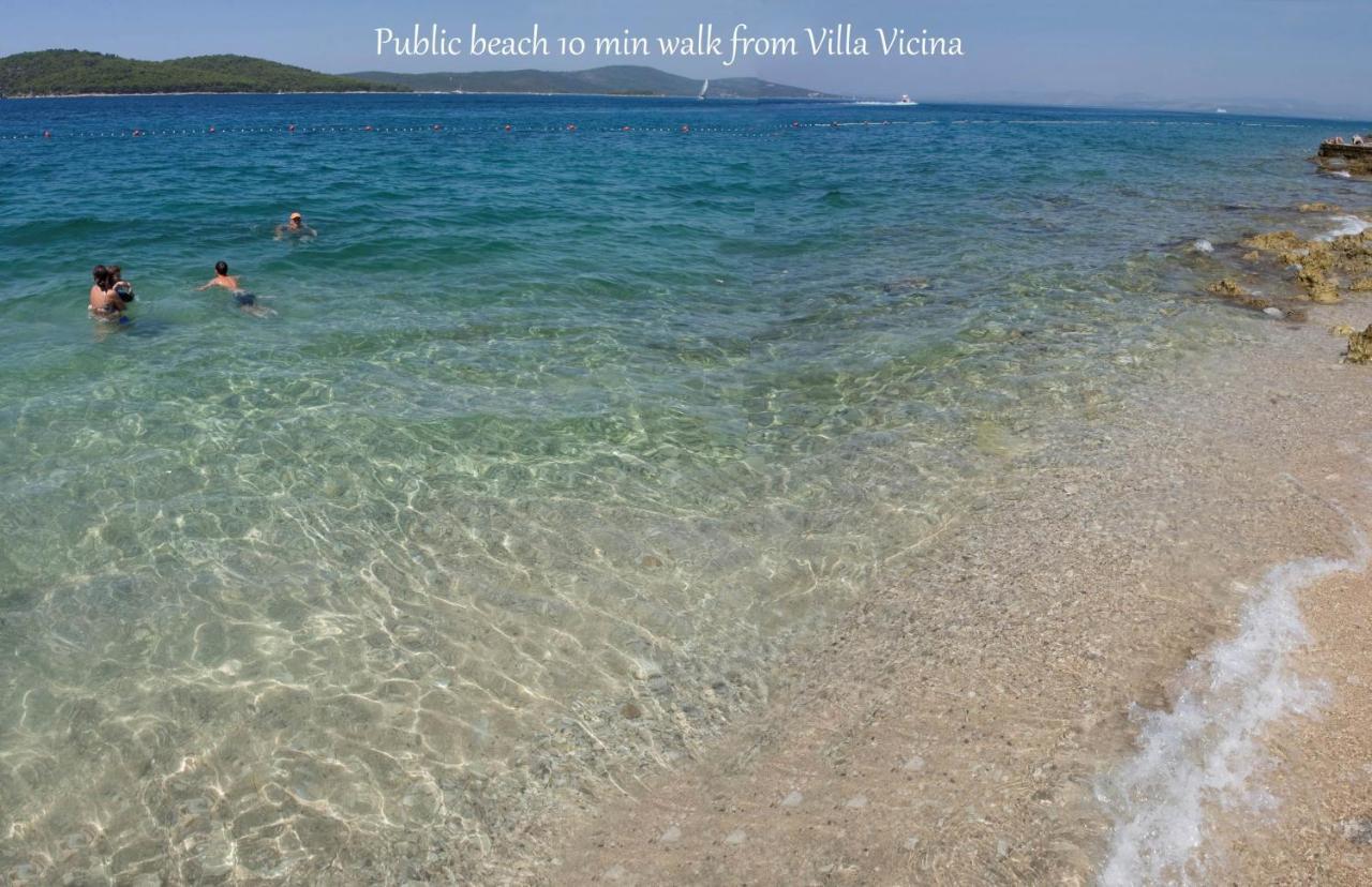 Villa Vicina Heritage Villa For 9,Milna - Close To Restaurants And Shops Екстер'єр фото